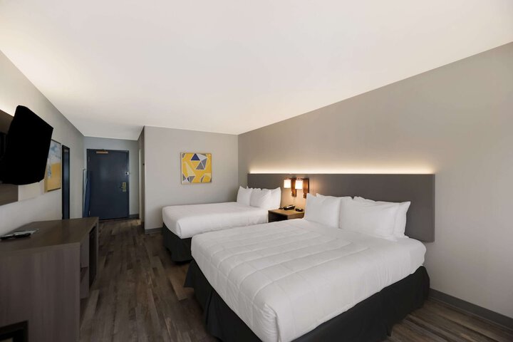 Quality Inn & Suites Artesia