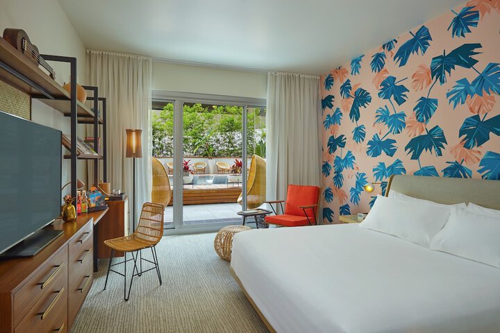 Room 36 of 80