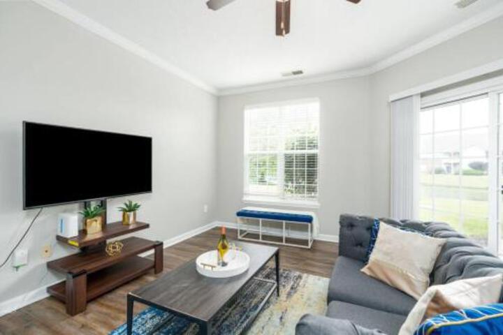 Private Room Greenwood Shared