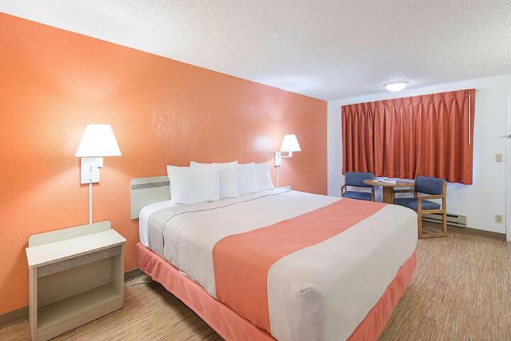 Motel 6 Gold Beach OR