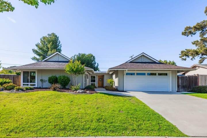 at Marbella Lane - Cozy Modern Home w / Relaxing Design & Pool