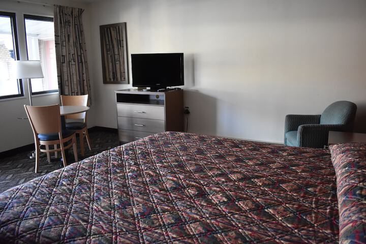 Room 16 of 51