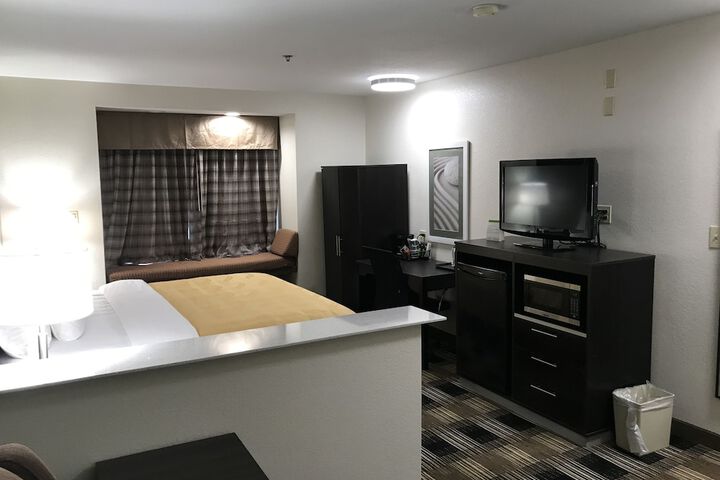 Room 38 of 51