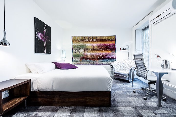 Room 10 of 79