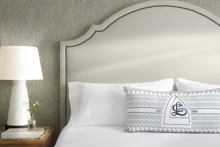 Room 44 of 155