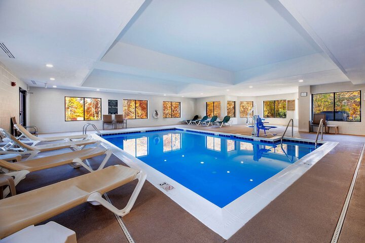 Pool 2 of 34