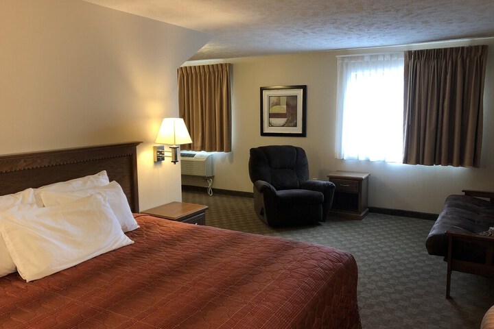 Room 22 of 35