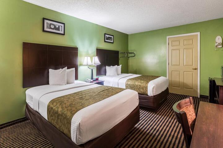 Rodeway Inn
