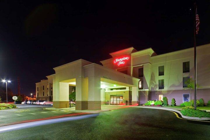Hotel 2 of 34