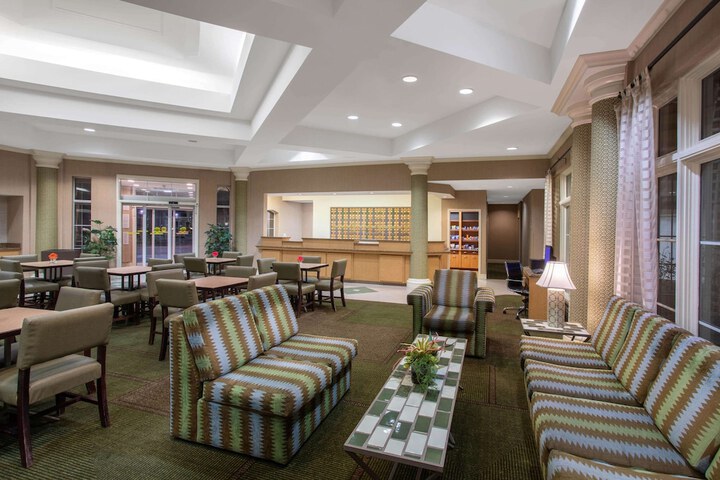 Hotel Interior 9 of 31