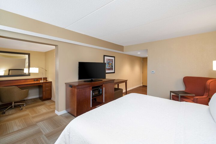 Room 17 of 45