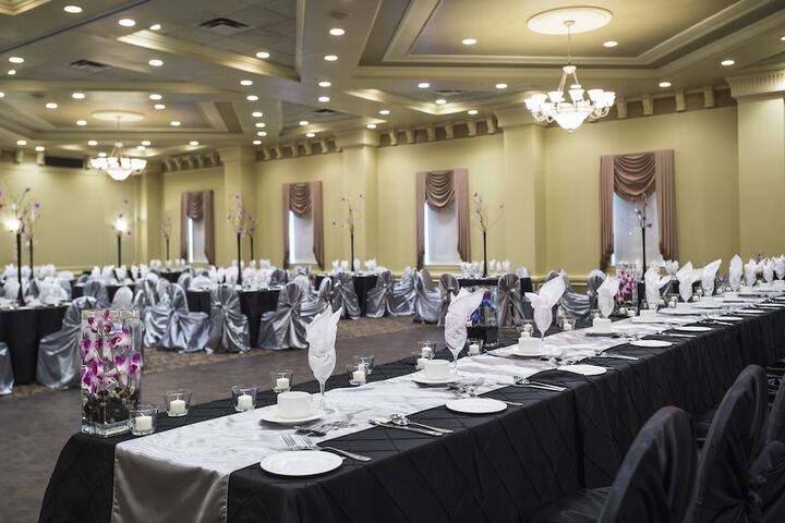 Best Western Plus Winnipeg Airport Hotel