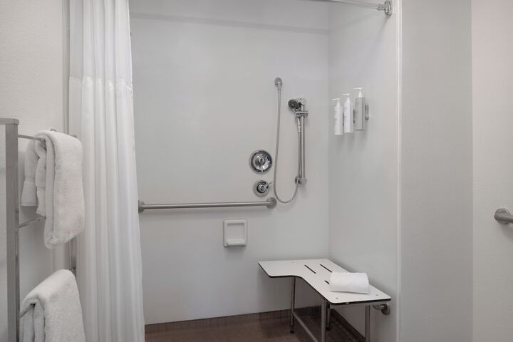 Room 22 of 31