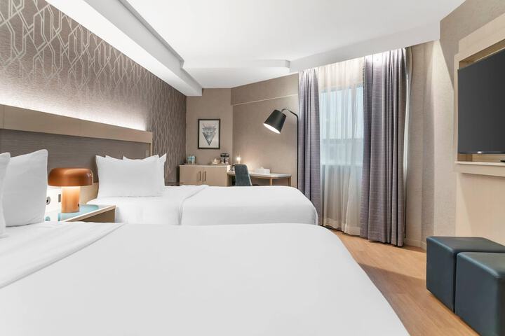 Radisson Plaza Hotel at Kalamazoo Center