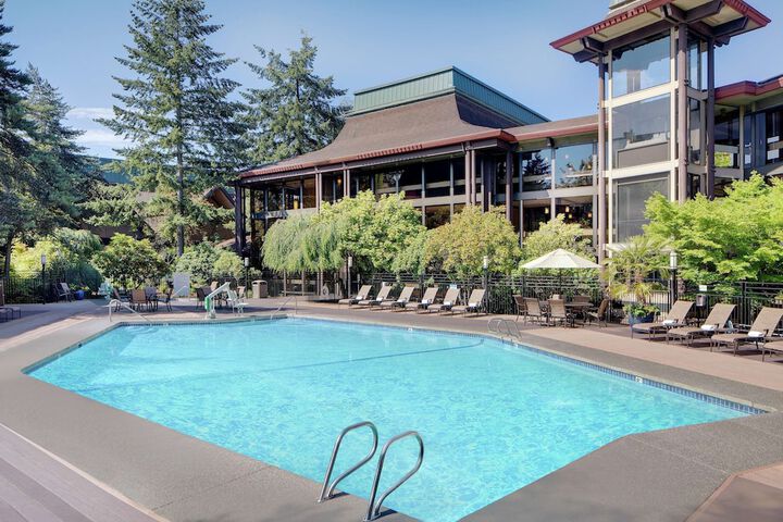 DoubleTree by Hilton Seattle Airport