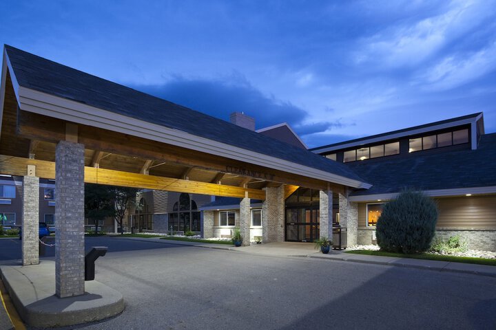 AmericInn by Wyndham Valley City - Conference Center