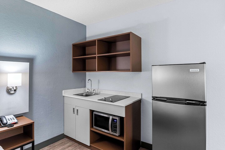 Room 14 of 26