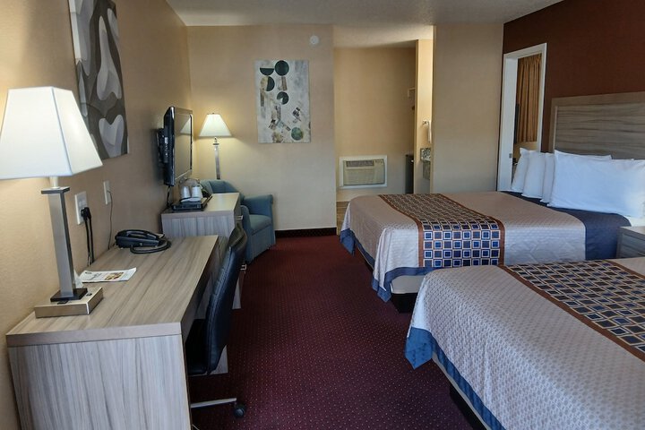 Room 29 of 40