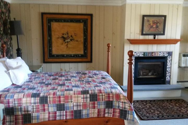 Room 17 of 73