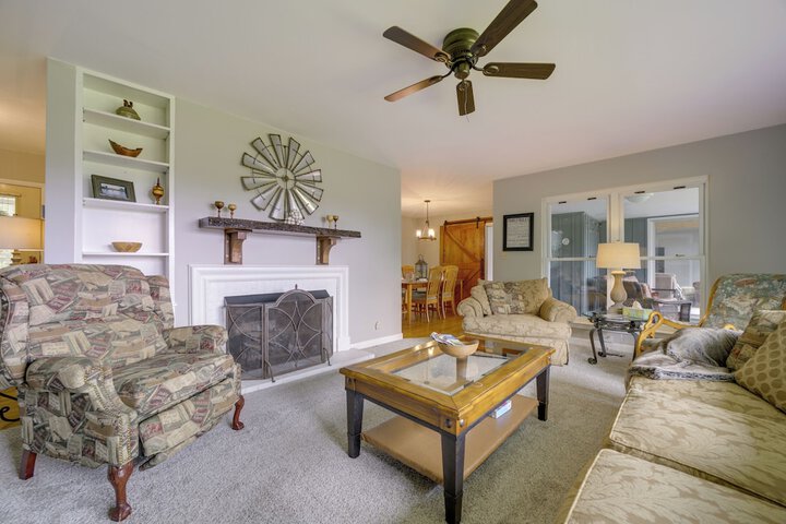 Centrally Located Brevard Home w / Deck & Fire Pit!
