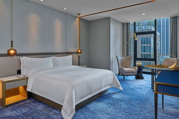 The St. Regis Chicago
