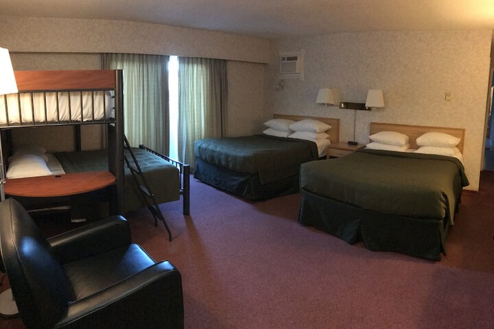 Room 26 of 28