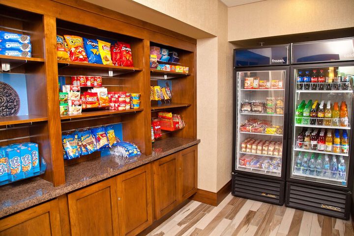 Hampton Inn & Suites Salinas