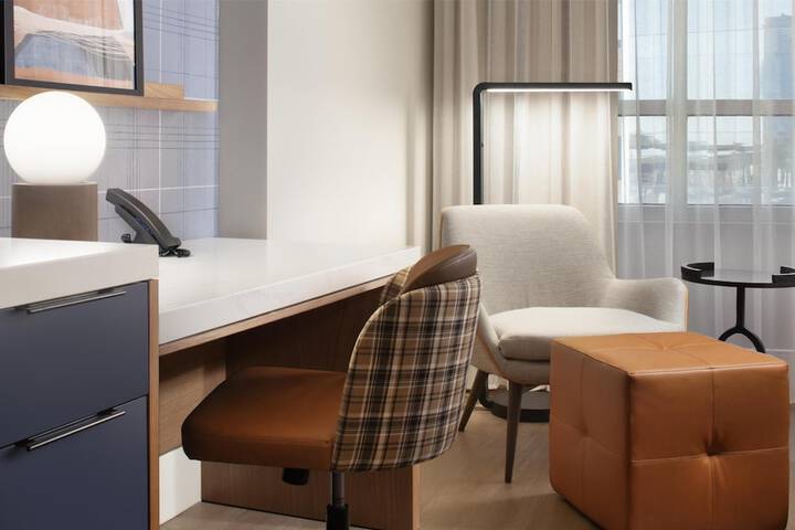 Hilton Dallas / Plano Granite Park