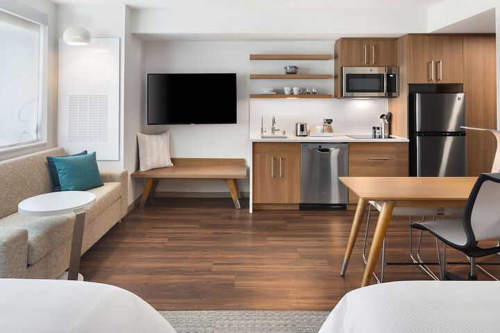 Room 36 of 51