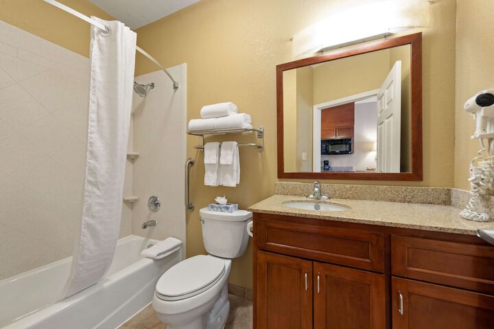 Room 20 of 38