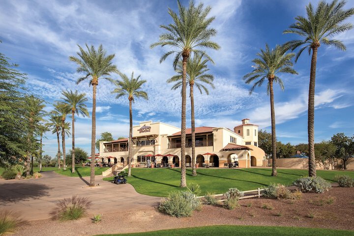 Hotel 5 of 59