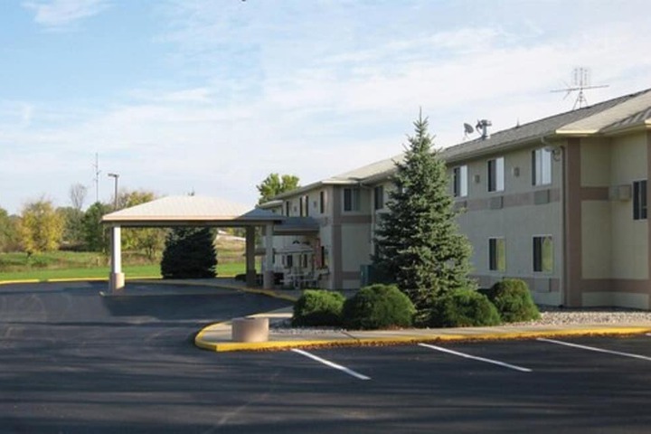 Hotel 5 of 28