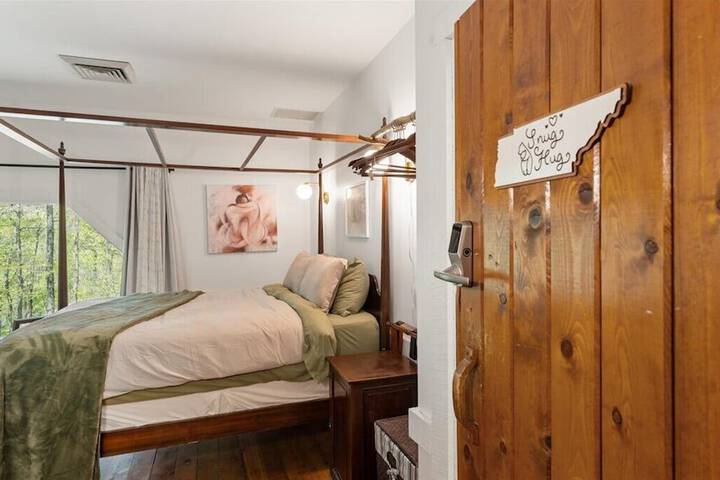 Laurel Valley Mountain Retreat