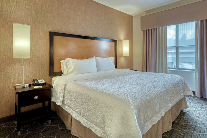 Hampton Inn & Suites Parsippany / North
