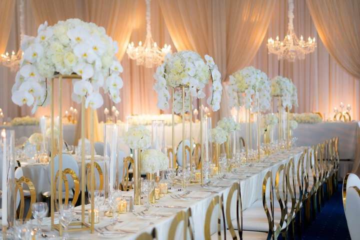 Ballroom/Hall 96 of 105