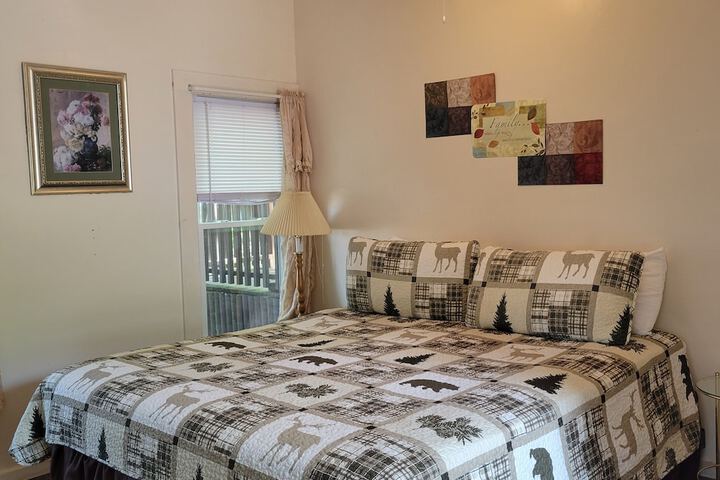 Room 44 of 60