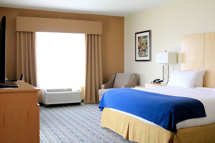 Room 17 of 41