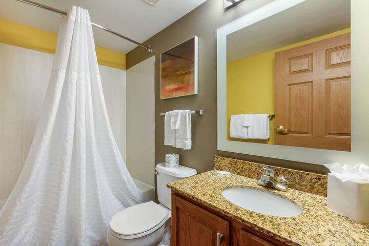 Room 14 of 23