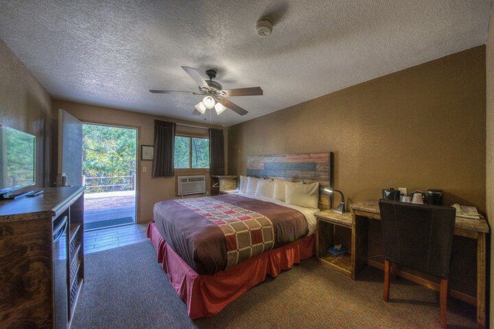 Room 92 of 160