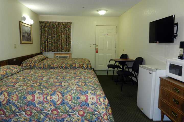 Room 26 of 34
