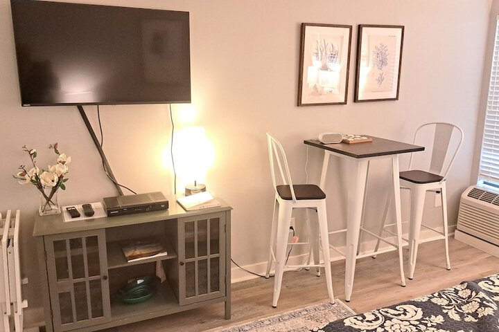 Room 133 of 159