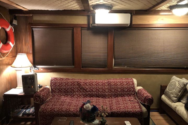 Room 29 of 40