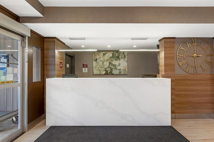 Quality Inn and Suites Oakville-Mississauga