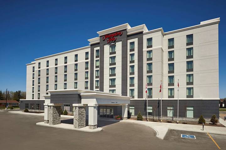 Hotel 2 of 31