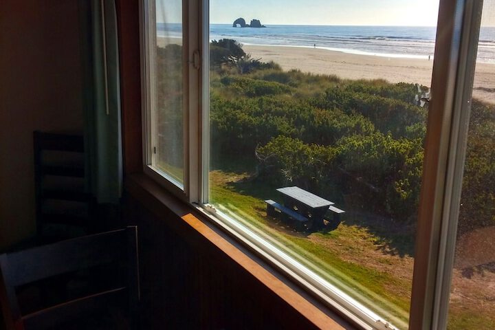 Silver Sands Motel