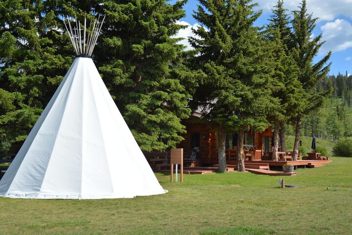 Hatchet Resort