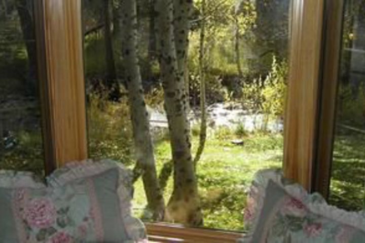 High Country Inn B & B