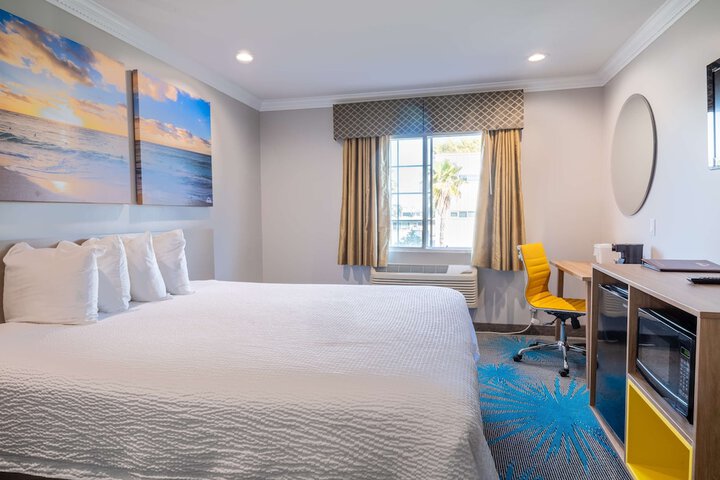 Room 20 of 79