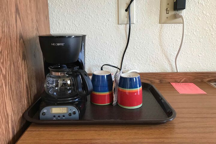 Breakfast/Coffee Service 39 of 46