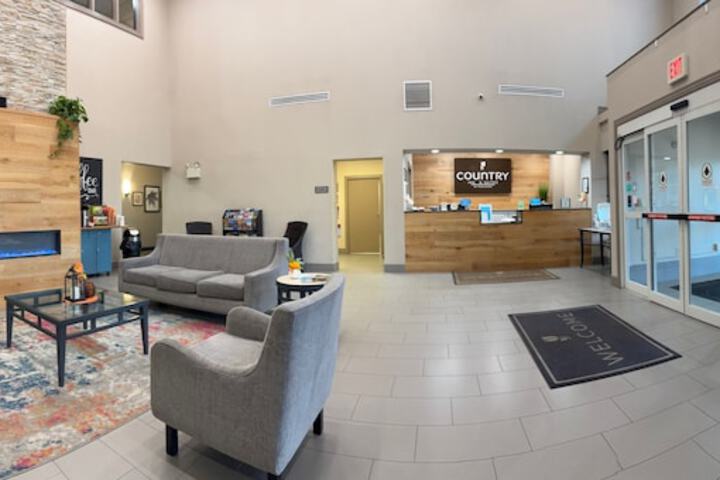 Country Inn & Suites by Radisson Harrisburg West Mechanicsburg